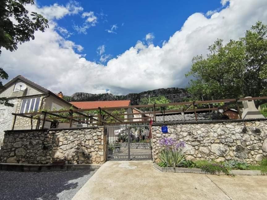 Apartman Ane - Bribir Bribir  Bagian luar foto