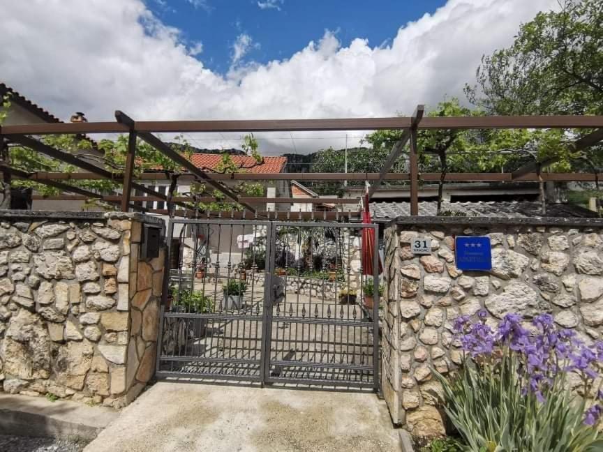Apartman Ane - Bribir Bribir  Bagian luar foto
